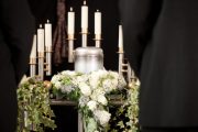 świece na pogrzebie - Kalla pogrzeby
